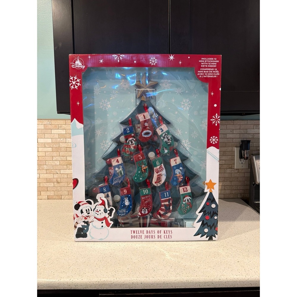 Disney Christmas Keys Advent Calendar 12 Keys w Stocking
